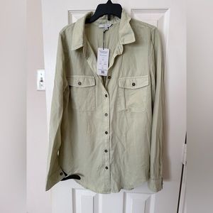 Love Tree pocket button down shirt size Small